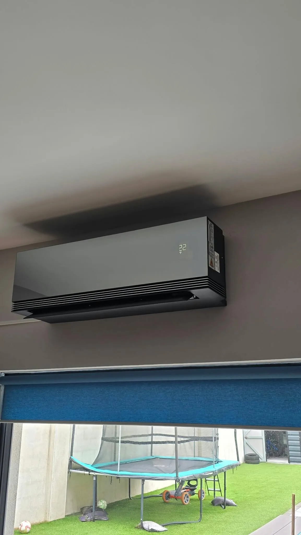Dark finish wall-mounted indoor unit