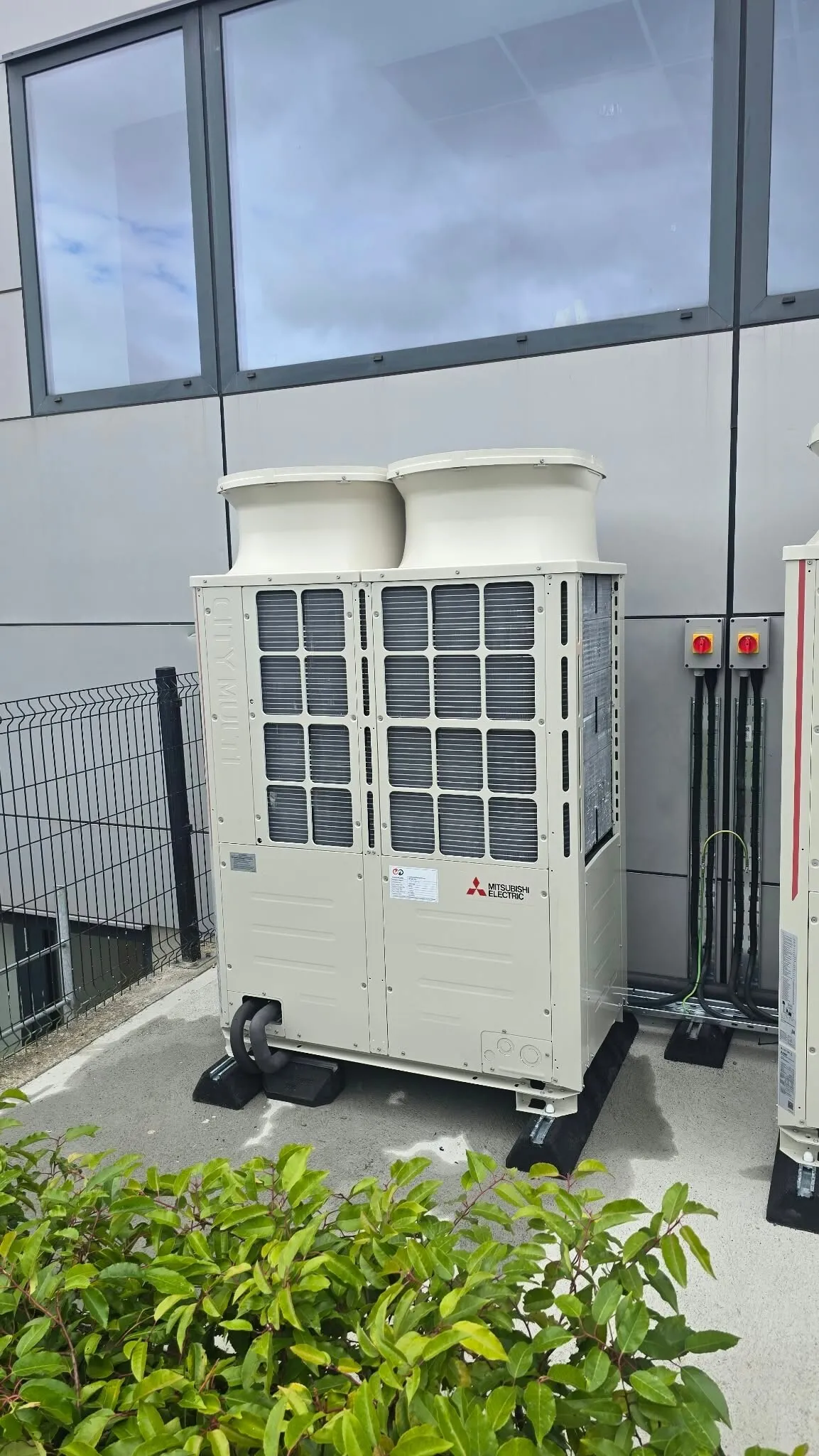 Mitsubishi VRF outdoor units at a new commercial building